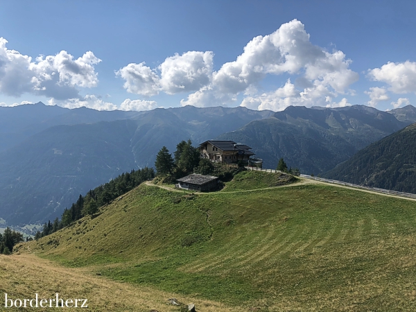 Die Nillhochhütte im Virgental