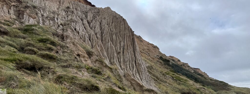 Rundwanderung Rotes Kliff Kampen spannende Strukturen im Hang