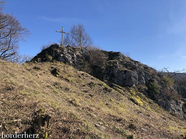 Hohler Stein Lörmecketal