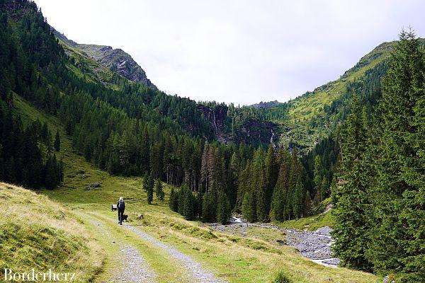 Wanderung zur Filmoor Standschützenhütte