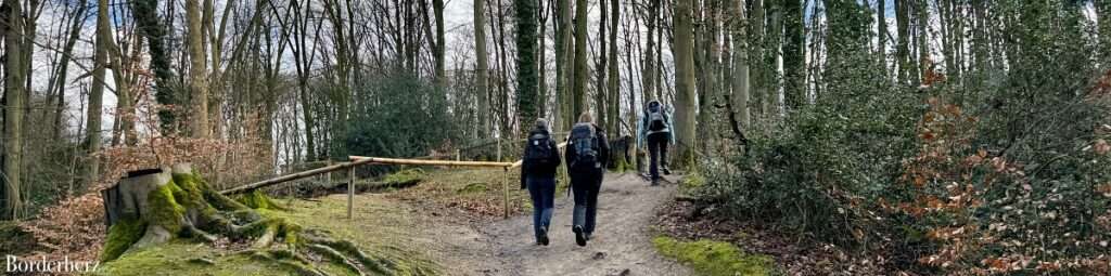 neanderland steig mit hund