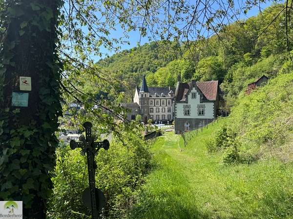 2-Tage-Abenteuer: Wandern auf Rheinsteig und RheinBurgenWeg 8 burg brohleck rheinburgenweg