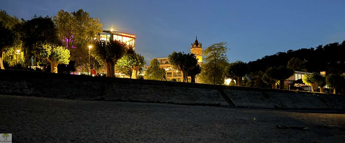 Traumpfade am Rhein: 2 Touren für's Wochenende 2 parkhotel andernach header