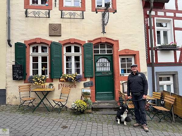 Moselschiefer-Straße Wohnmobil Cafe Plüsch Monreal