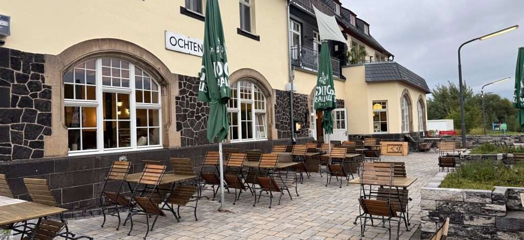 Aktiv unterwegs an der Moselschiefer-Straße - Wandern und Radfahren 48 Moselschiefer-Straße wandern und radfahren Mosel Eifel Maifeld-Radweg