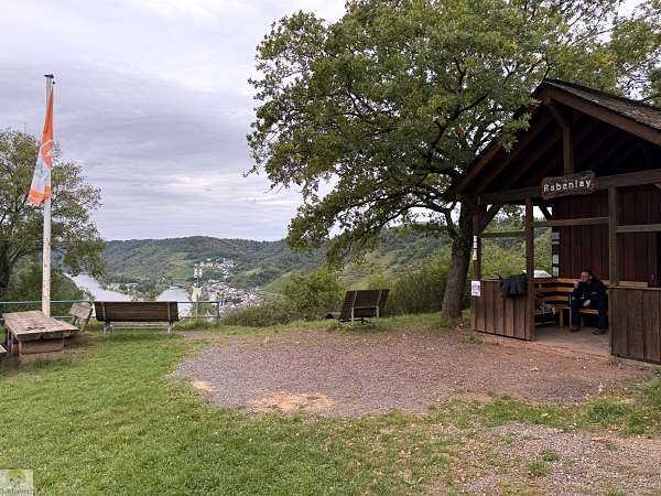 Aktiv unterwegs an der Moselschiefer-Straße - Wandern und Radfahren 9 Moselschiefer-Straße wandern und radfahren Mosel Eifel Traumpfädchen löfer Rabenlaypfad