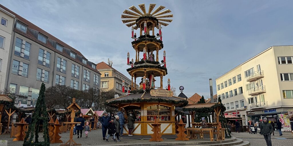 6 traumhafte Weihnachtsmärkte in Berlin und die Top-Sehenswürdigkeiten, die du gleich mit besuchen kannst 32 Weihnachtsmarkt Spandau
