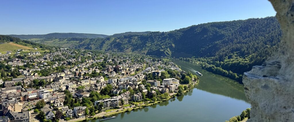 Moselsteig mit Hund: Fünf Wandertage rund um Wolf an der Mosel 12 Moselsteig mit Hund wandern