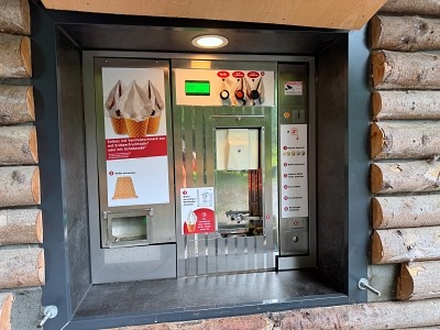 Urlaub mit Hund im Sauerland: 3 Wanderungen und hundefreundliche Unterkünfte 48 Hundefreundliche Einkehrmöglichkeiten Hiebammenhütte Brilon