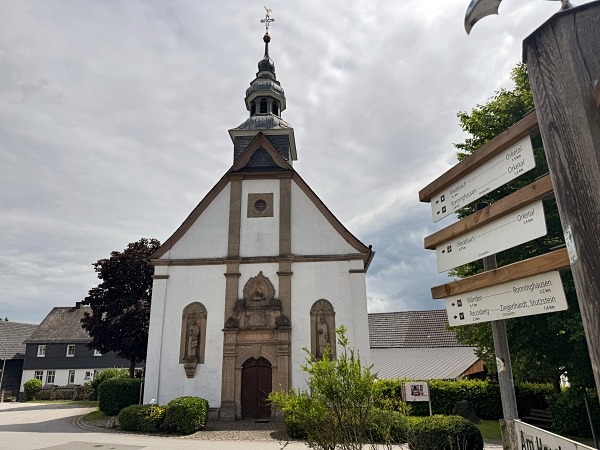 Urlaub mit Hund im Sauerland: 3 Wanderungen und hundefreundliche Unterkünfte 9 Urlaub mit Hund im Sauerland Orketalrundweg