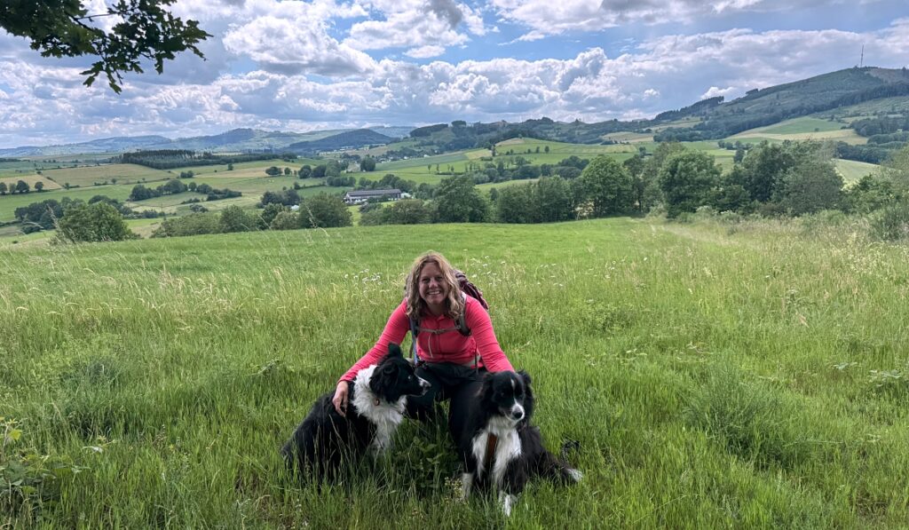 Urlaub mit Hund im Sauerland: 3 Wanderungen und hundefreundliche Unterkünfte 1 Urlaub mit Hund im Sauerland Orketalrundweg