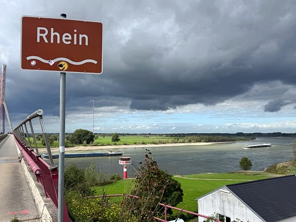 Römer-Lippe-Route: Meine Tipps für eine abwechslungsreiche Radreise durch NRW von Detmold nach Xanten 68 Rhein bei Wesel