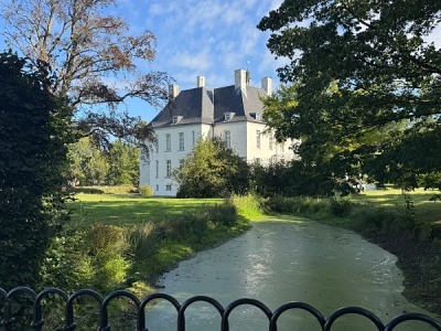 Römer-Lippe-Route: Meine Tipps für eine abwechslungsreiche Radreise durch NRW von Detmold nach Xanten 63 Römer-Lippe-Route Schloss Gartrop