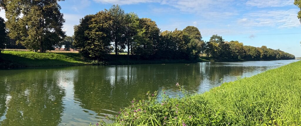 Römer-Lippe-Route: Meine Tipps für eine abwechslungsreiche Radreise durch NRW von Detmold nach Xanten 62 Römer-Lippe-Route zwischen Lippe und Wesel-Datteln-Kanal