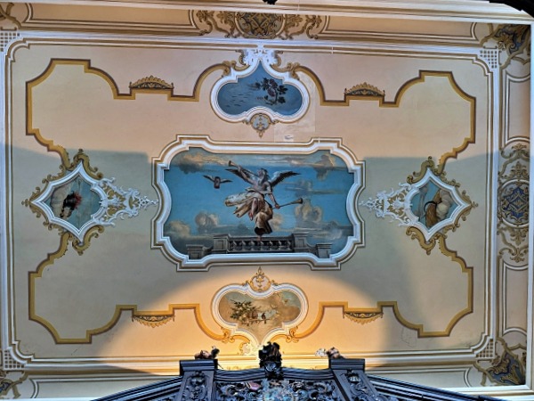 Ausflugsziele im Westerwald Kloster Marienstatt Fresko